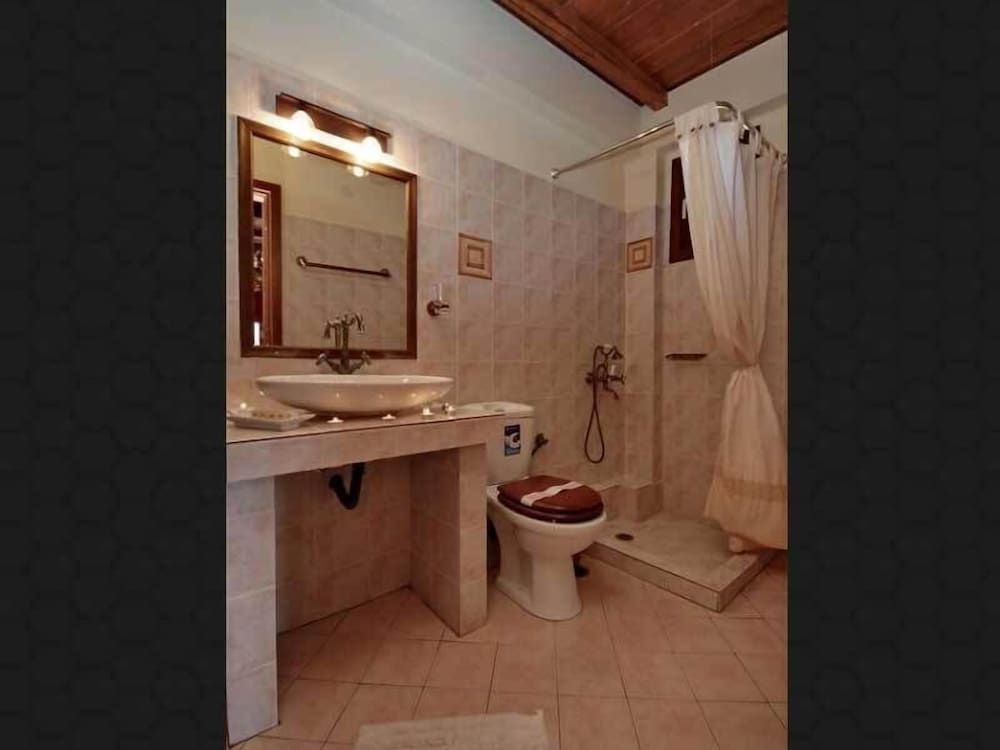Menalia Villas & Suites
