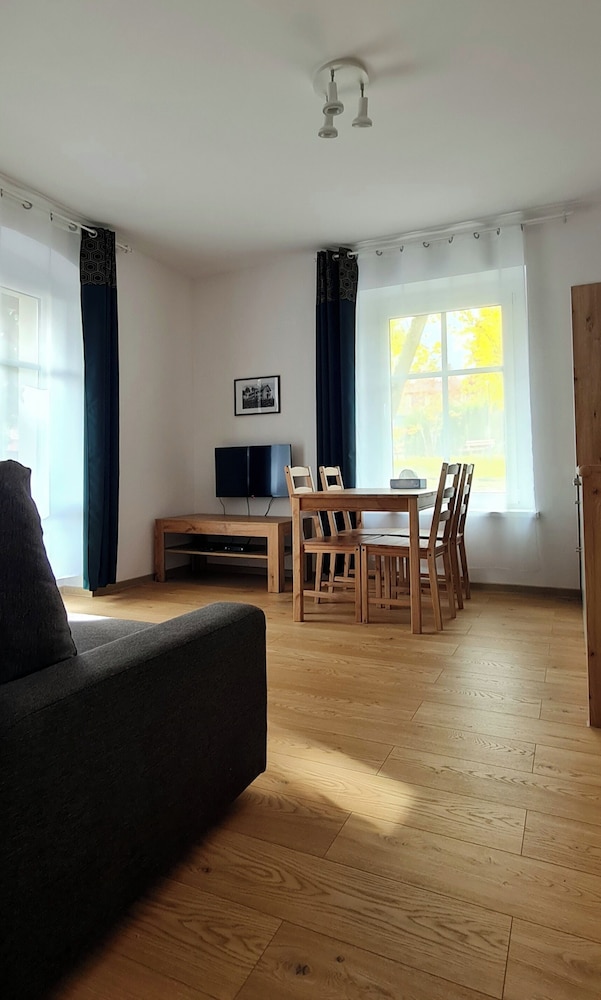 Apartamenty Dębowa 3