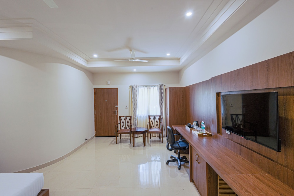 Bamboo Saa Sunrrise Wedding & Wellness Resort, Jaipur