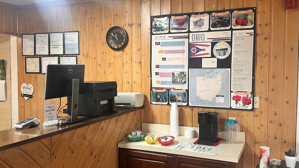Botkins motel