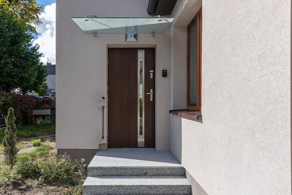 Dąbrówki Apartment by Renters