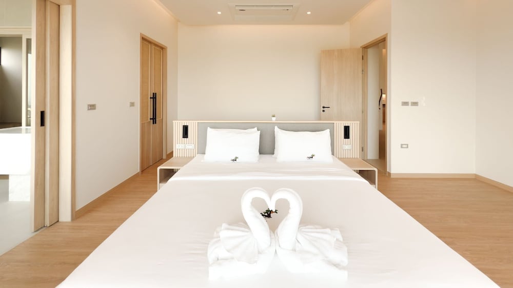 The Salin Seaview Villas