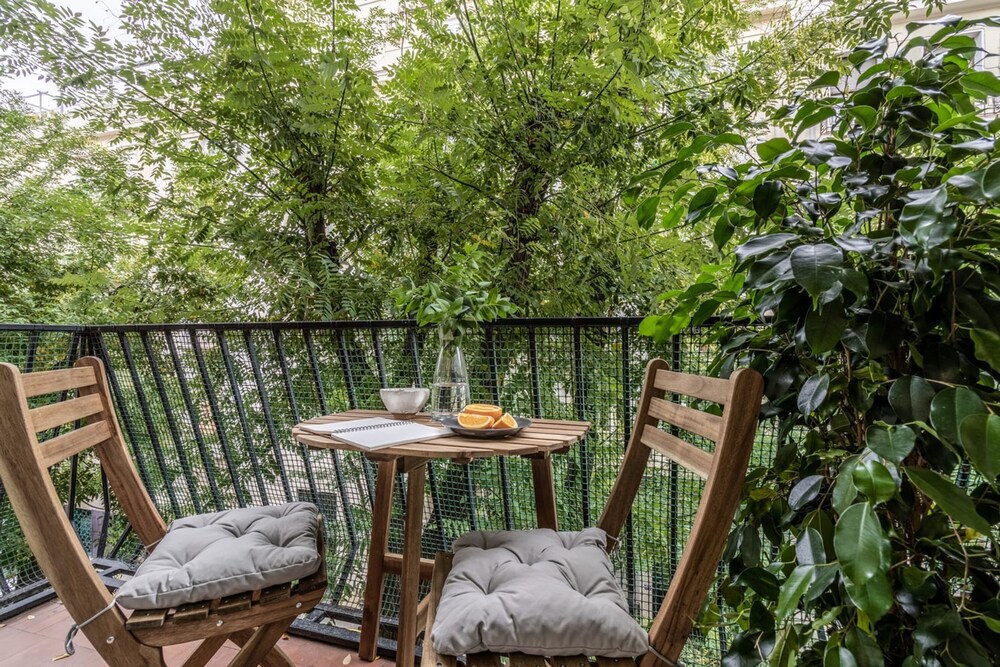 Luque - 3 Bedrooms and Balcony in Lista