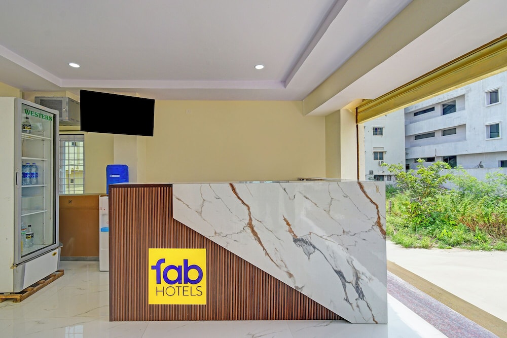 Fabhotel Srikara Grand Luxury Rooms