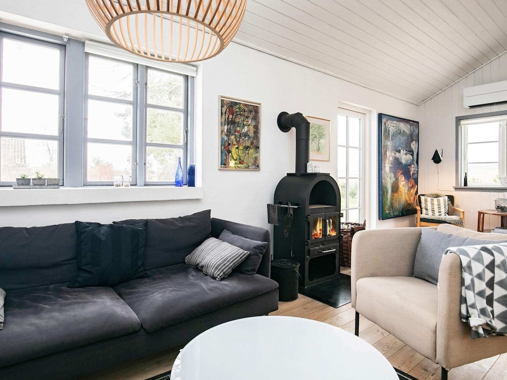 8 Person Holiday Home in Frorup view 5