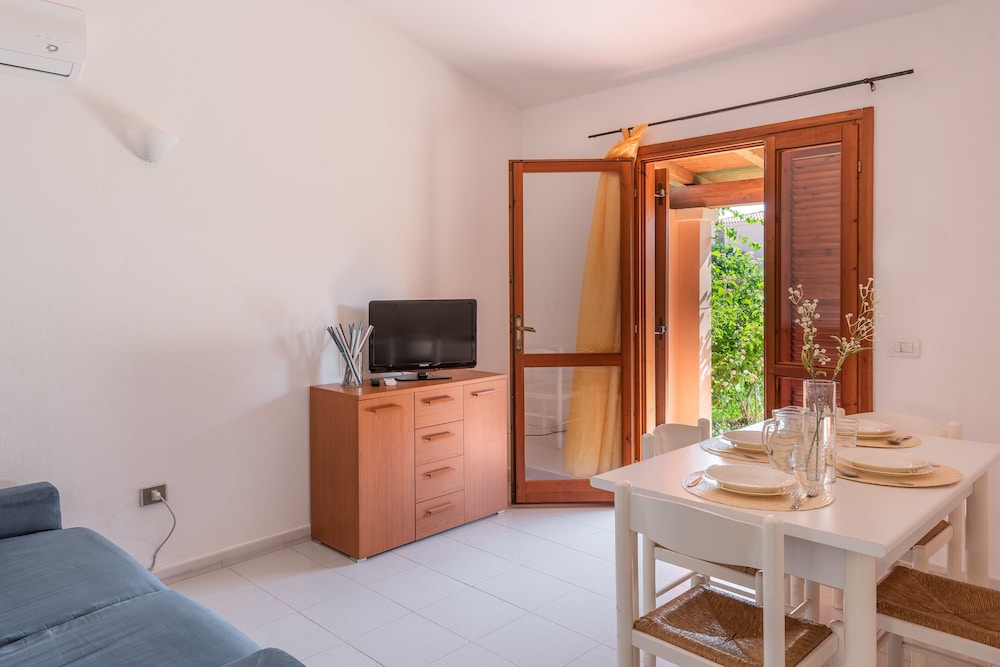 Outstanding Residenze Gallura 1 Bedroom Sleeps 4 Persons Plus Child bed Possible view 5
