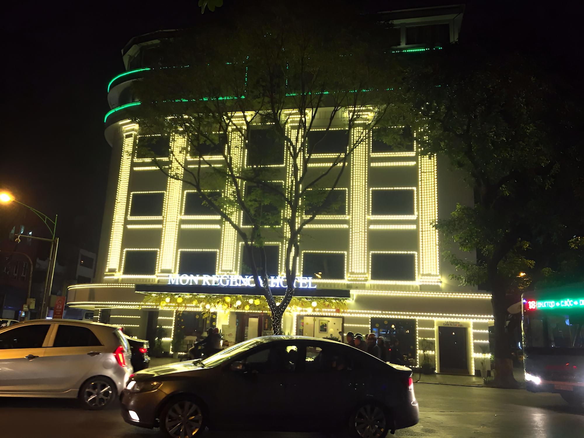 Mon Regency Hotel