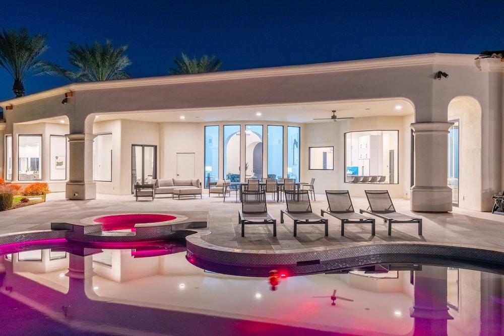 Camelback Mountain Villa Luxury in Paradise Valley