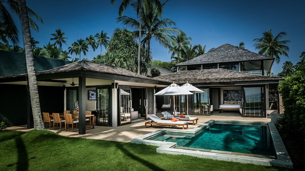 Nikki Beach Resort & Spa