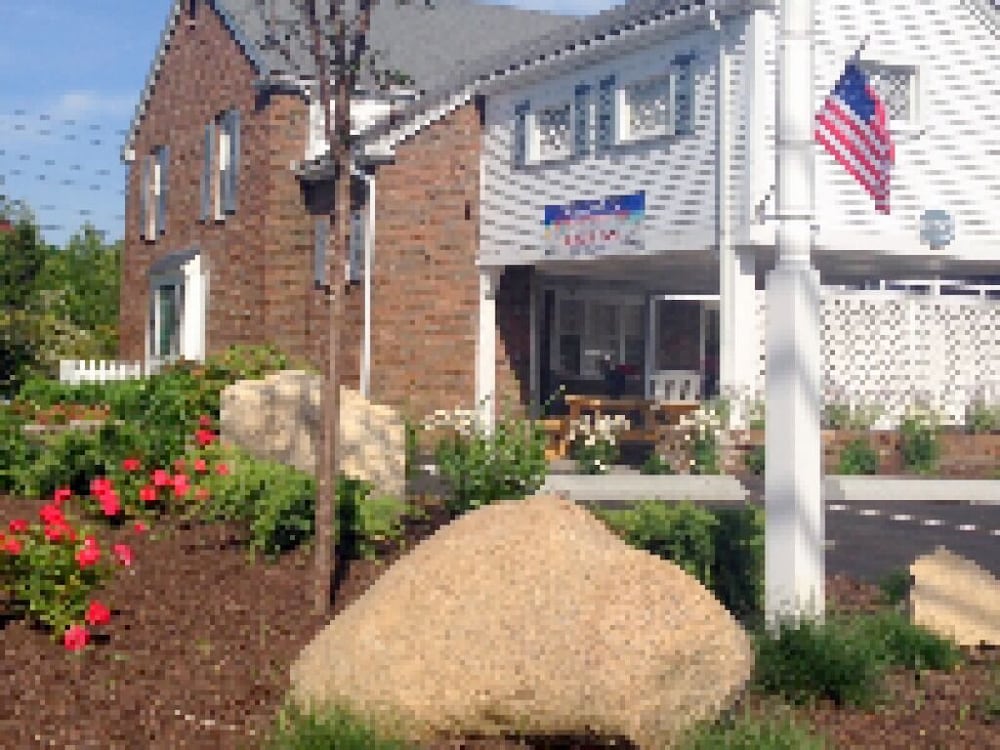 Craigville Beach Inn - Property Image 15