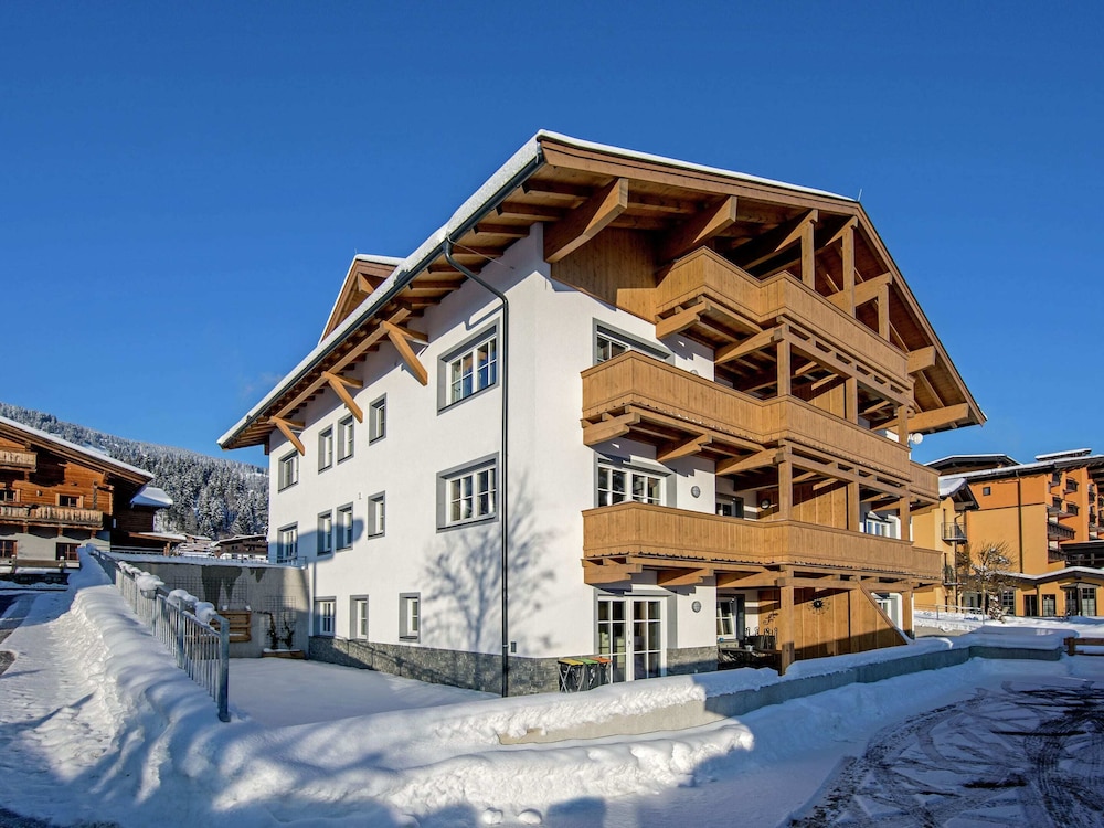 Luxury Apartment in Brixen
