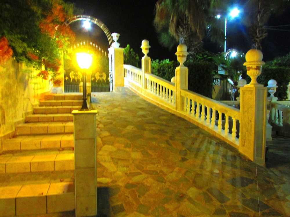 Castellino Studios