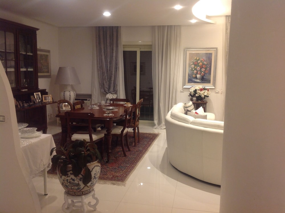Talenti House