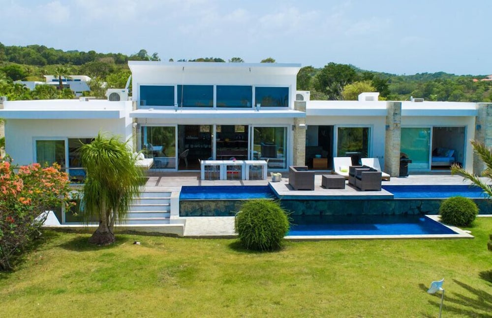 Villas Agua Dulce