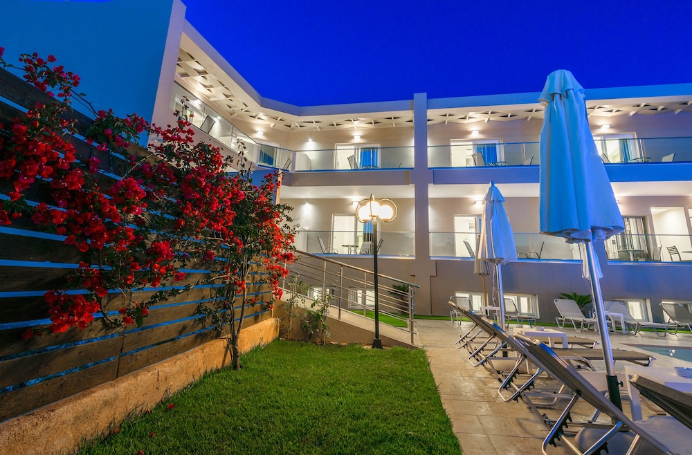 Hotel Vice Hotel - Image 1