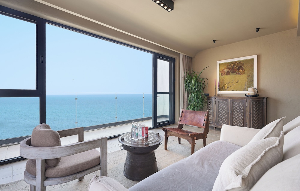 Nordsee Manor by Arcadia Collection