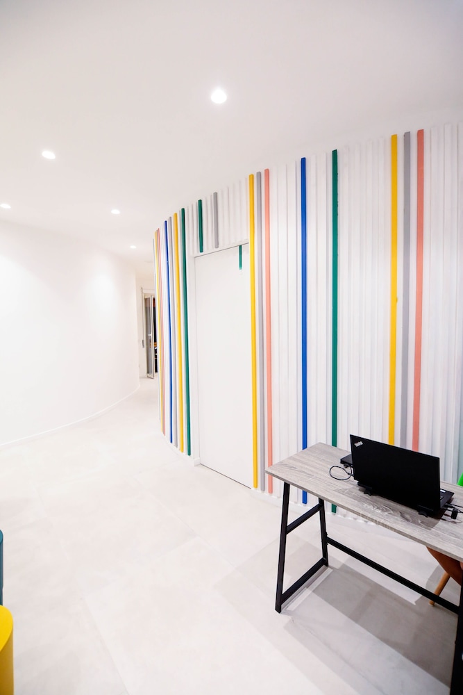 O.Effe. Global Suites at Vatican