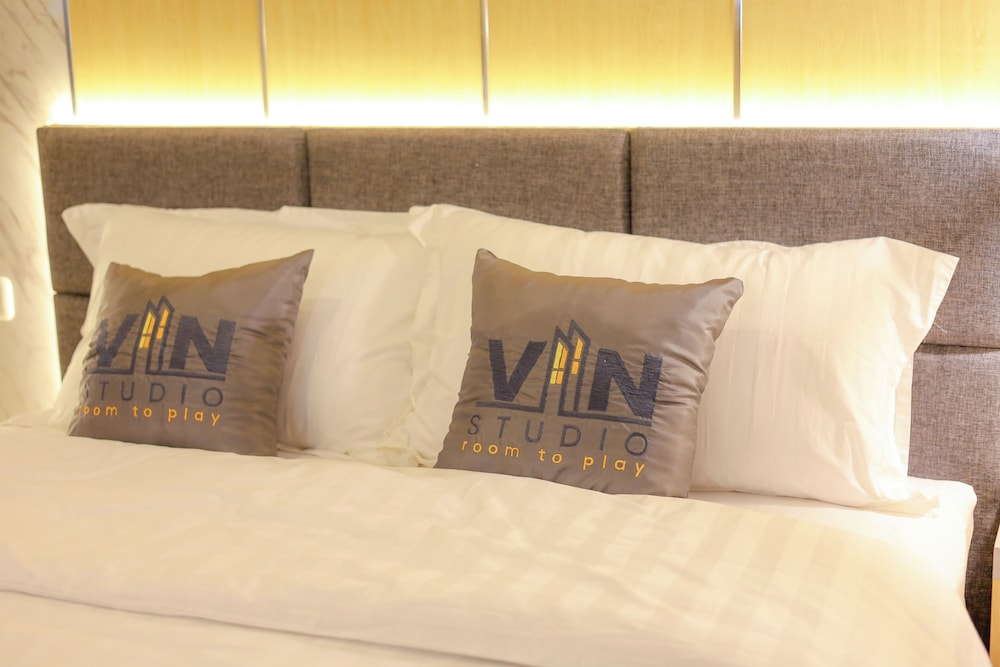 Premium Taman Anggrek Residences