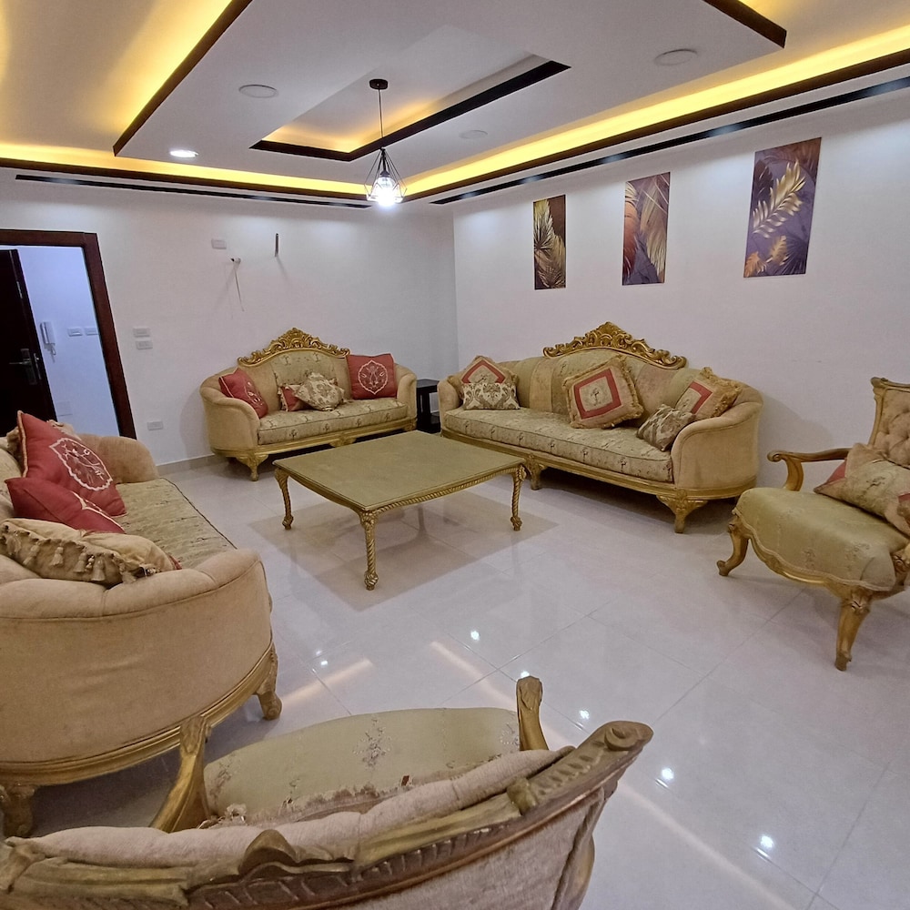 Laperla Apartment