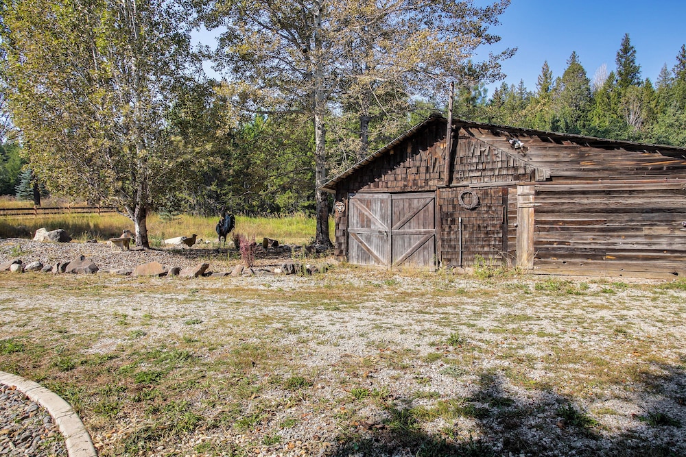 Idaho Family Home ~ 11 Mi to Lake Pend Oreille view 5