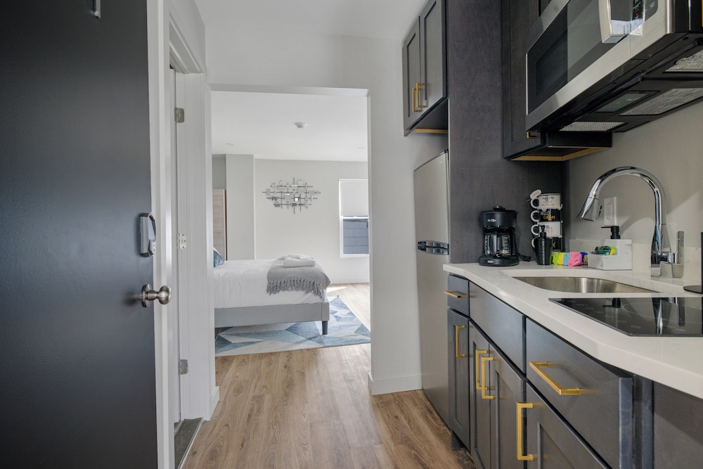 Cottage Suites