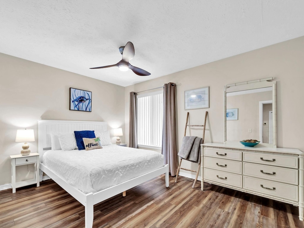 Gulf Highlands 229- St. Katherine Blvd