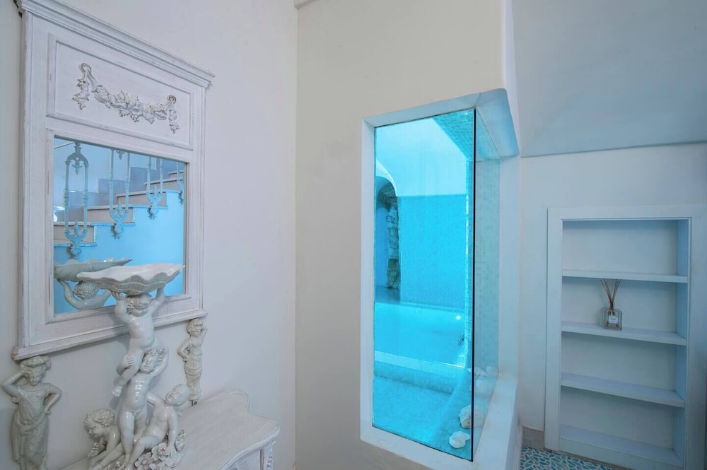 Villa In Positano With Luxury Spa & Amazing View