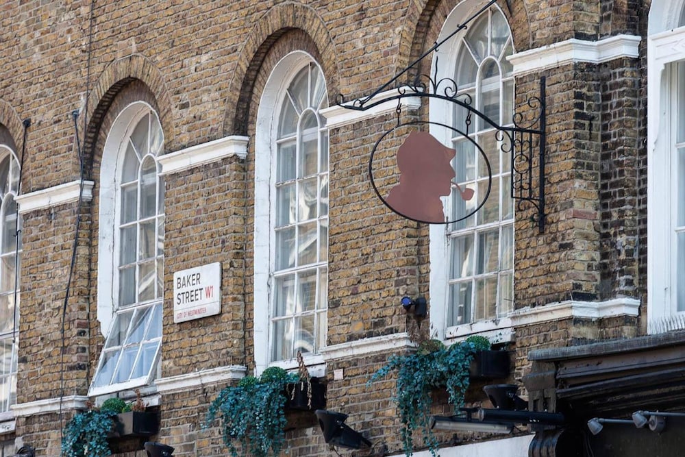 Crawford Street by Onefinestay