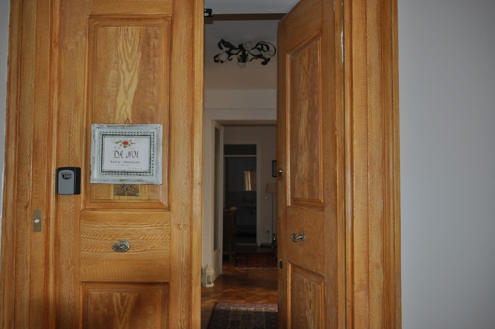 Da Noi en Trieste — hotel room