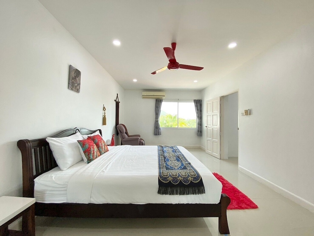 Private Pool Villa for Family & Friends