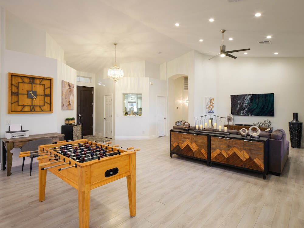Arabian Nights - Private Pool - Hot Tub - Games!