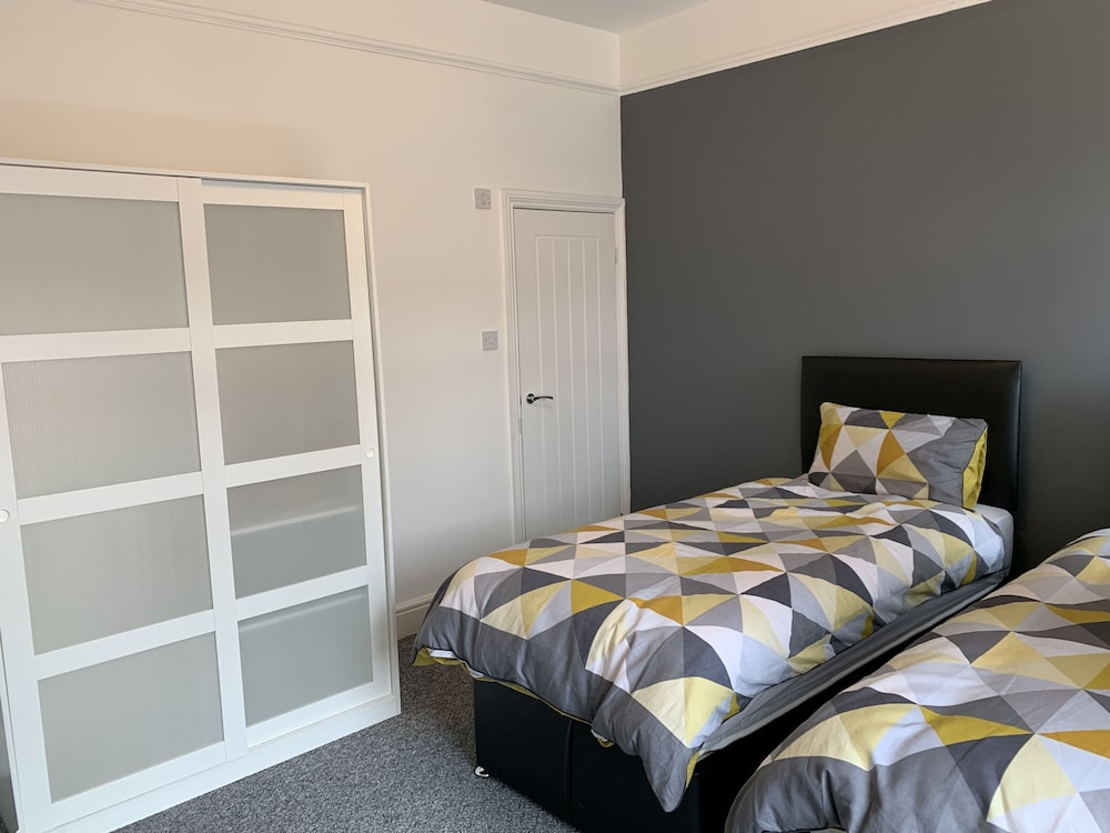 GuywoodHouse view 2