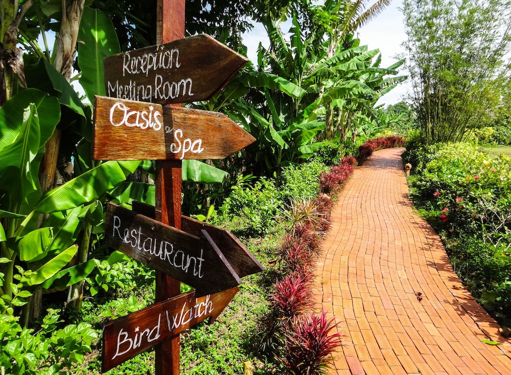 Mekong Riverside Boutique Resort & Spa