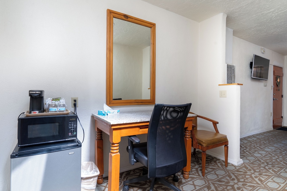 Santa Fe Vacations - King's Rest Court Inn - Property Image 85