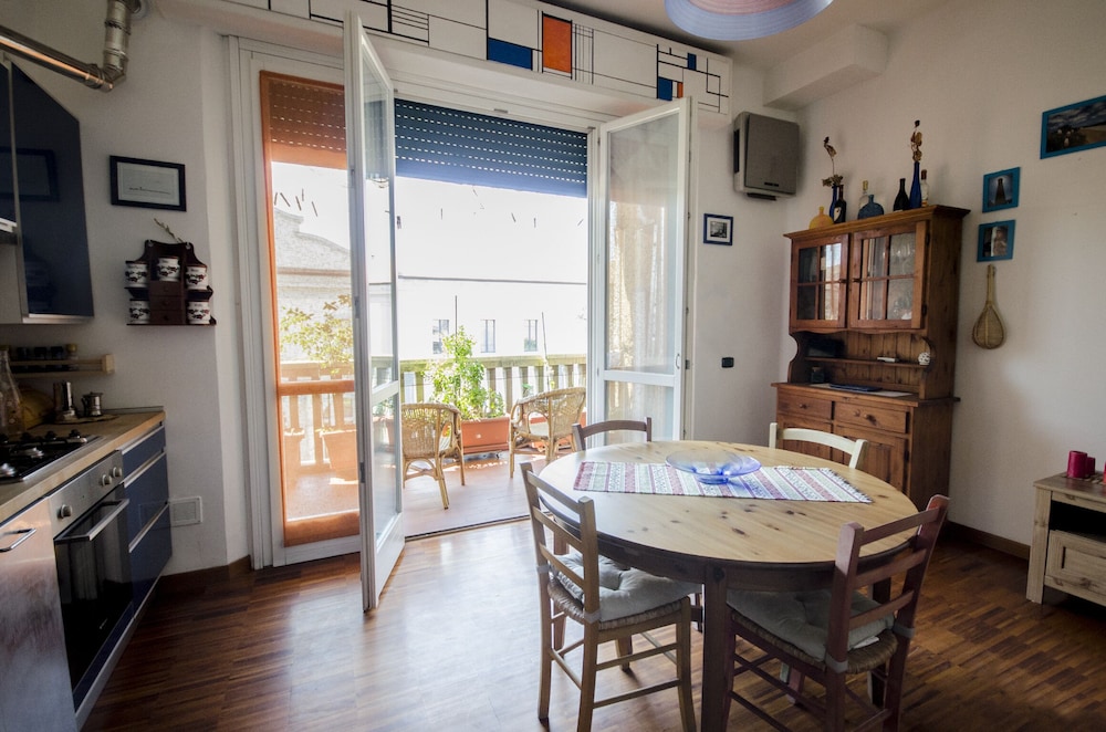 Minzoni Apartment