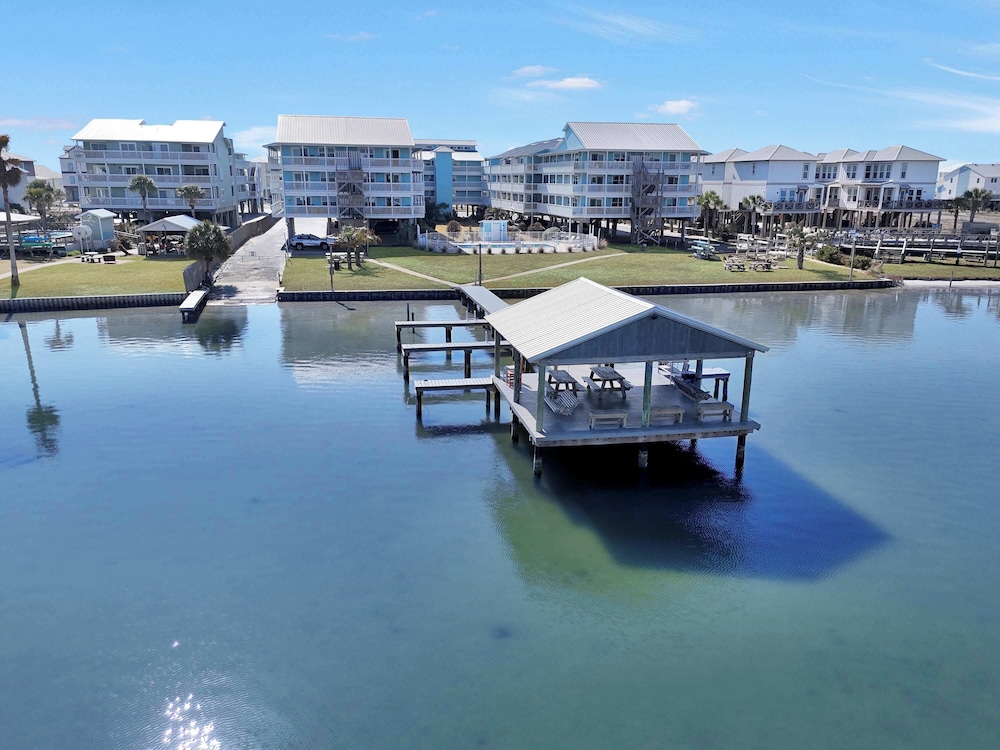 The Perfect Spot Condo for 8!