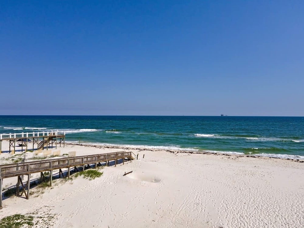 Beachfront 18bed Pool Easybreezy