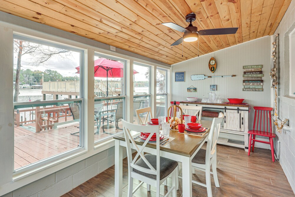 Private Dock + Fire Pit: Gantt Lake Getaway!