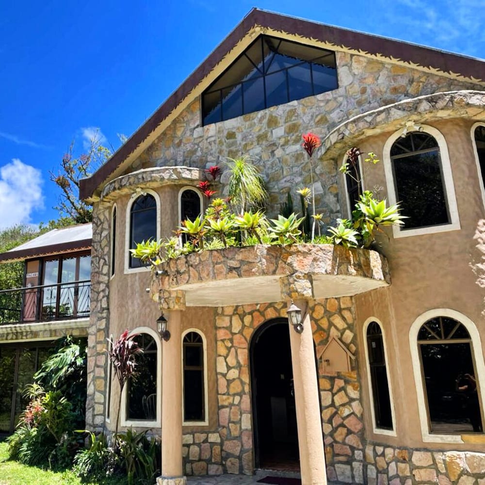 Casa Valentina
