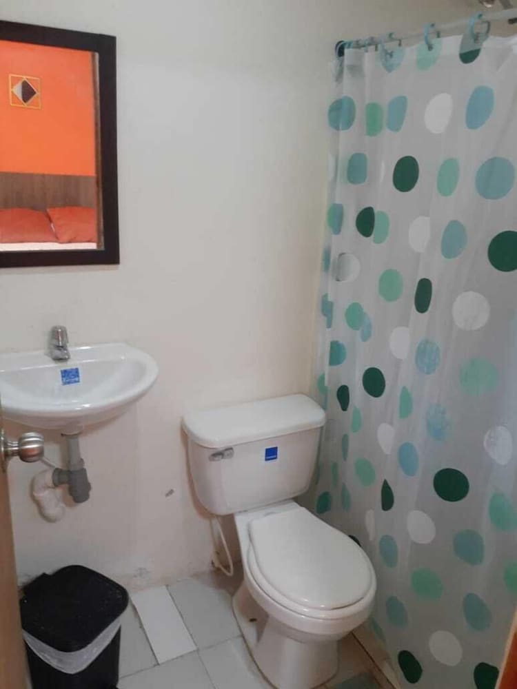 Hostal 4 Manzanas