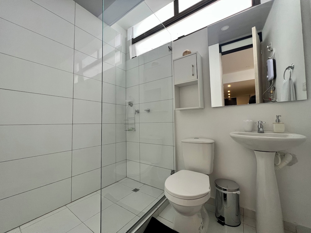 OPE SUITES CALLE 100