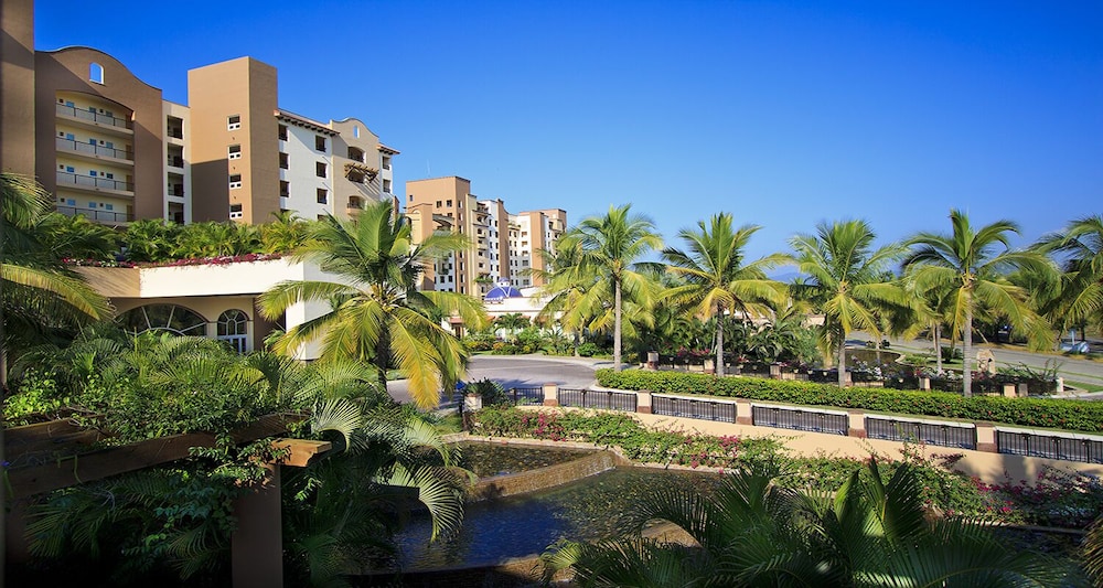 Luxury Suite at Villa del Palmar