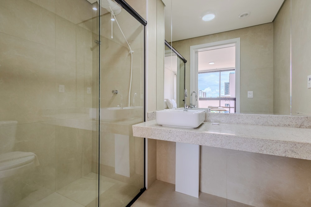 Comfort and Convenience in Brasilia - Get0302