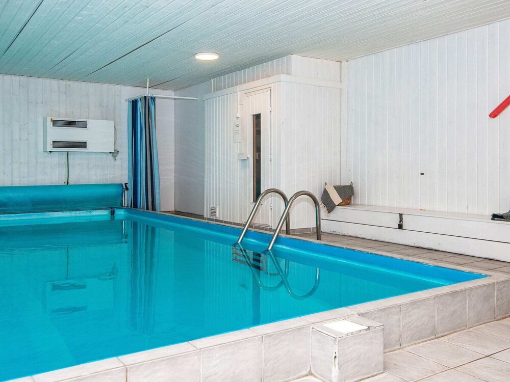 12 Person Holiday Home in Ebeltoft view 4