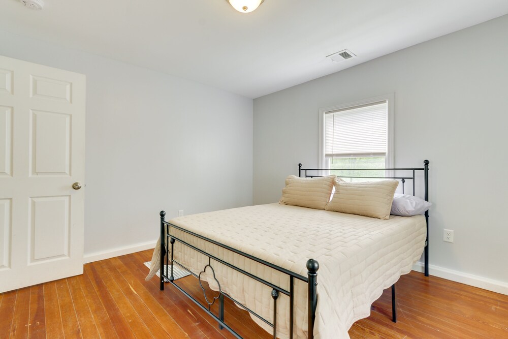 Pet-friendly Connecticut Retreat Near Golfing! - Property Image 22