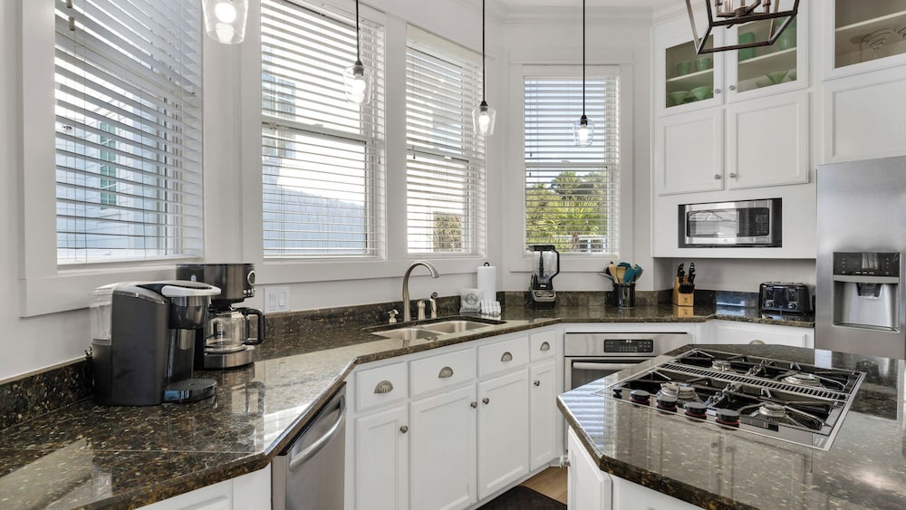 Lakefront Haven in Carillon Beach