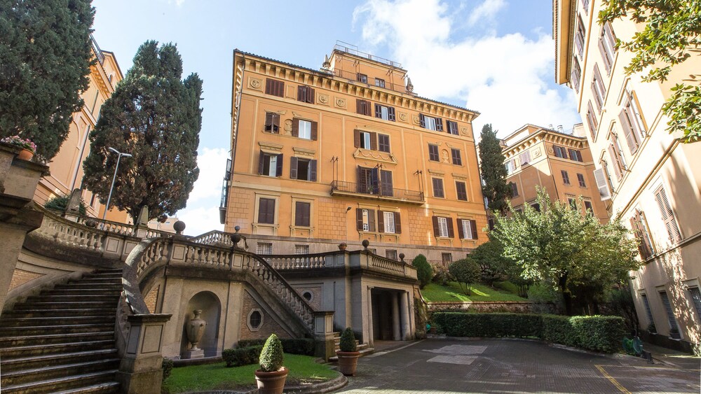 Rental In Rome Parioli Apartment