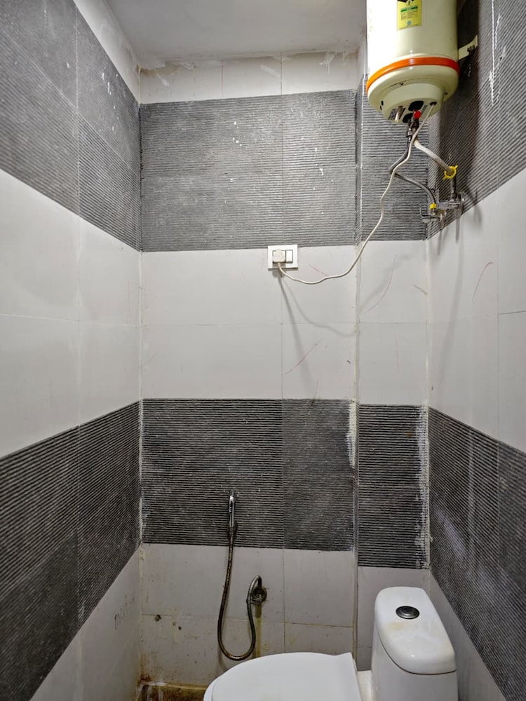 HOTEL SAI SHARNAM