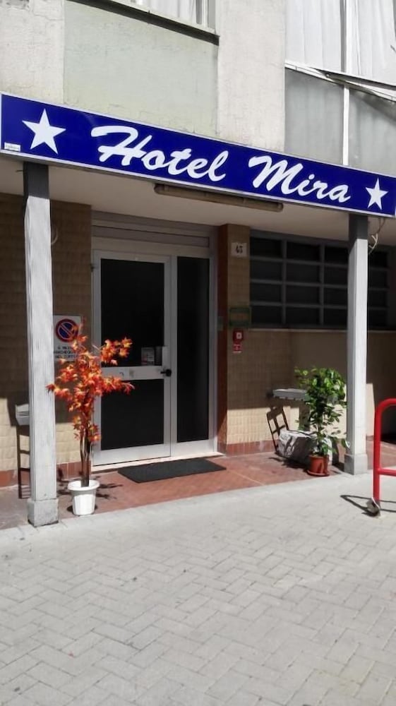 Hotel Mira view 2