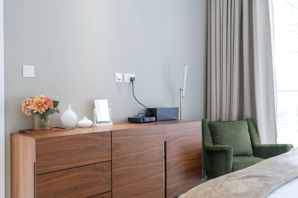 Cool 1-bedroom Apartment at The Pinnacle in Dubai Hills
